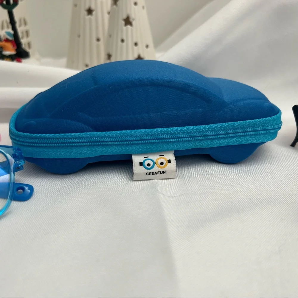 Kids Blue Light Blocker / Blue and Pink Glasses with Car Case - Picture 3 of 10